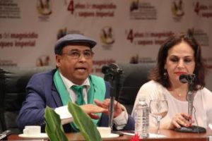 Mustafa Al Zaide, durante el foro Libia: A 4 años del magnicidio y saqueo imperial.