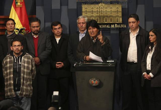 Presidente Evo Morales y su equipo de gobierno