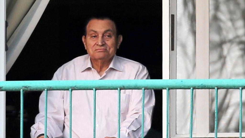 El derrocado presidente solicitó la restitución de sus bienes