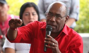 Ministro del Poder Polpular para las Comunas Aristóbulo Istúriz