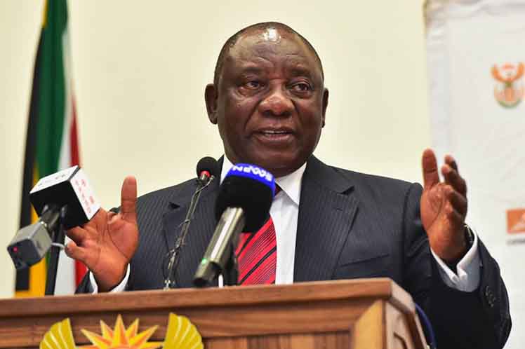 Cyril Ramaphosa novisimo presidente de Sudáfrica
