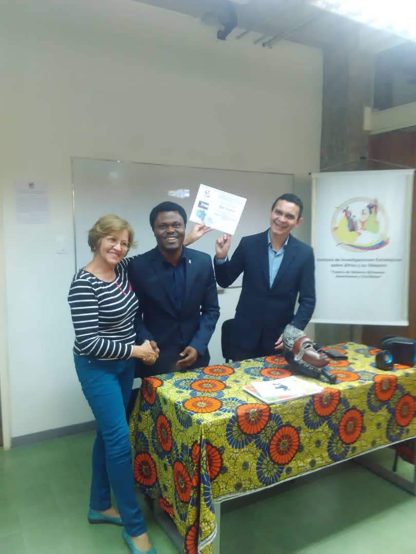  Acto de entrega de certificados