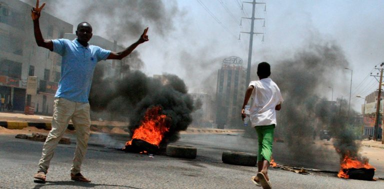 Protestan en Sudán