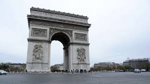Paris Arco del Triunfo solitarios