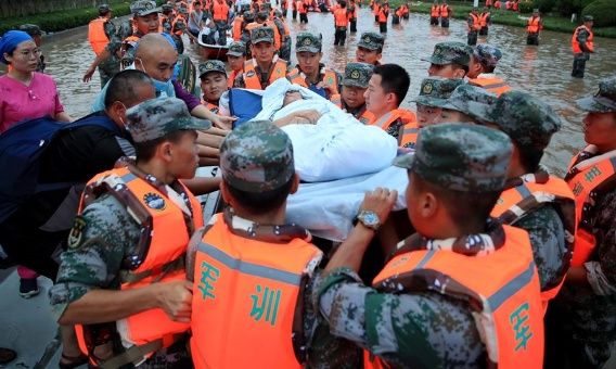 Las medidas de control de las inundaciones entraron en una "fase crítica” en China.