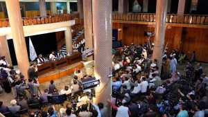 Representantes talibanes mantuvieron un encuentro con medios de comunicación locales y agencias internacionales