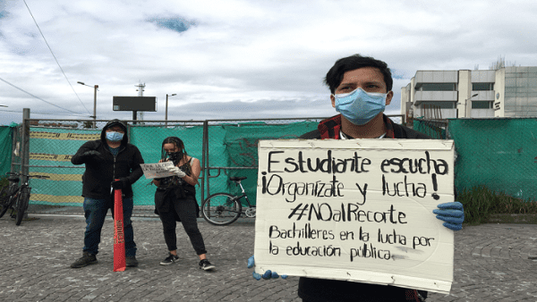 La FEUE exige además libre ingreso a la Universidad y una verdadera democracia