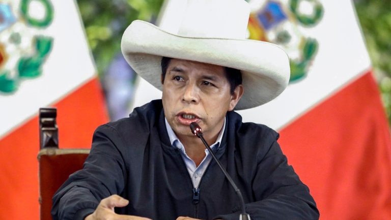 El presidente de Perú, Pedro Castillo, reiteró que su equipo de gobierno está en 'constante evaluación' -