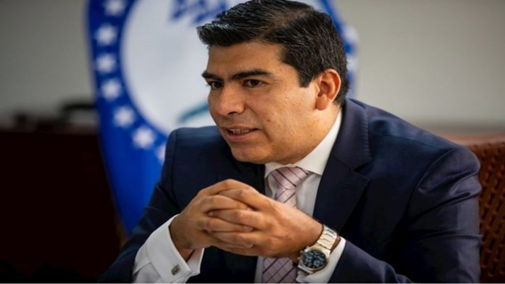 Embajador Clarems Endara