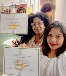 Estudiantes de los Diplomados del Instituto