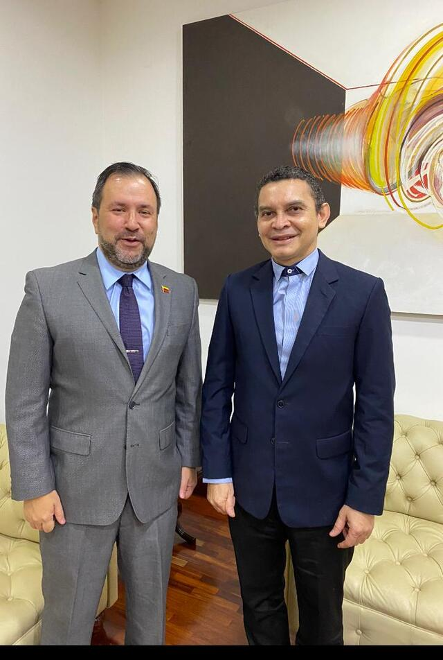 Yvan Gil y Reinaldo Bolívar