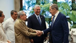 Serguéi Lavrov durante su visita a Cuba