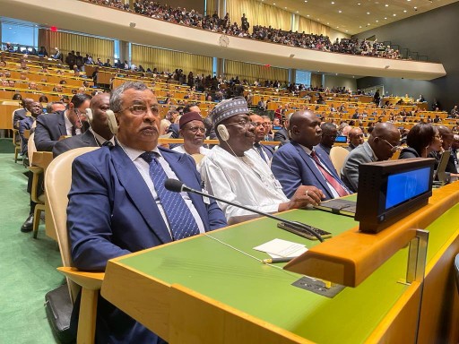 El ministro de Asuntos Exteriores de Chad Mahamat Saleh Annadif