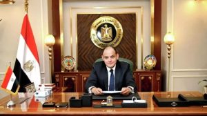 Ministro de Industria y Comercio de Egipto Ahmed Samir Salé