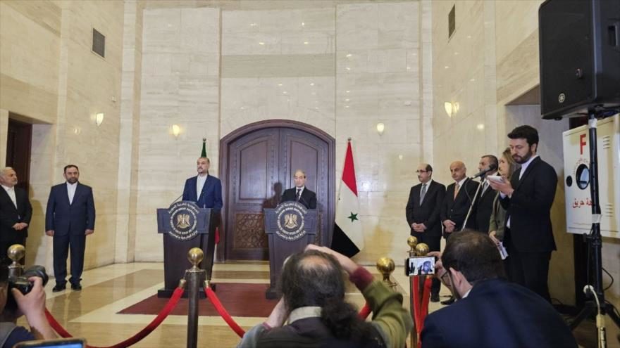 “Se realizó con misiles estadounidenses” afirma canciller Abdolahian