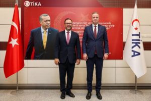 Canciller de Venezuela se reúne con titular de agencia turca