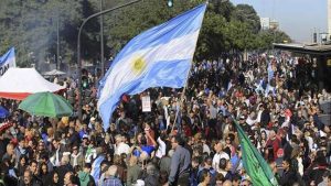 reclamaran en argentina liberacion de detenidos durante protestas