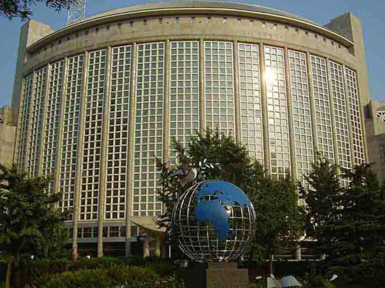 China sanciona a más empresas de EEUU por venta de armas a Taiwán