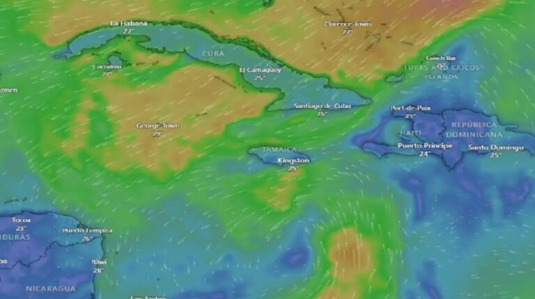 En el mar Caribe occidental hay una extensa área de bajas presiones, cuyo centro se ubicaría en estos momentos al sur de Jamaica.